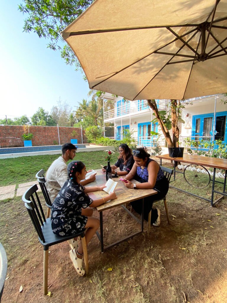 Morjim beach stay for family