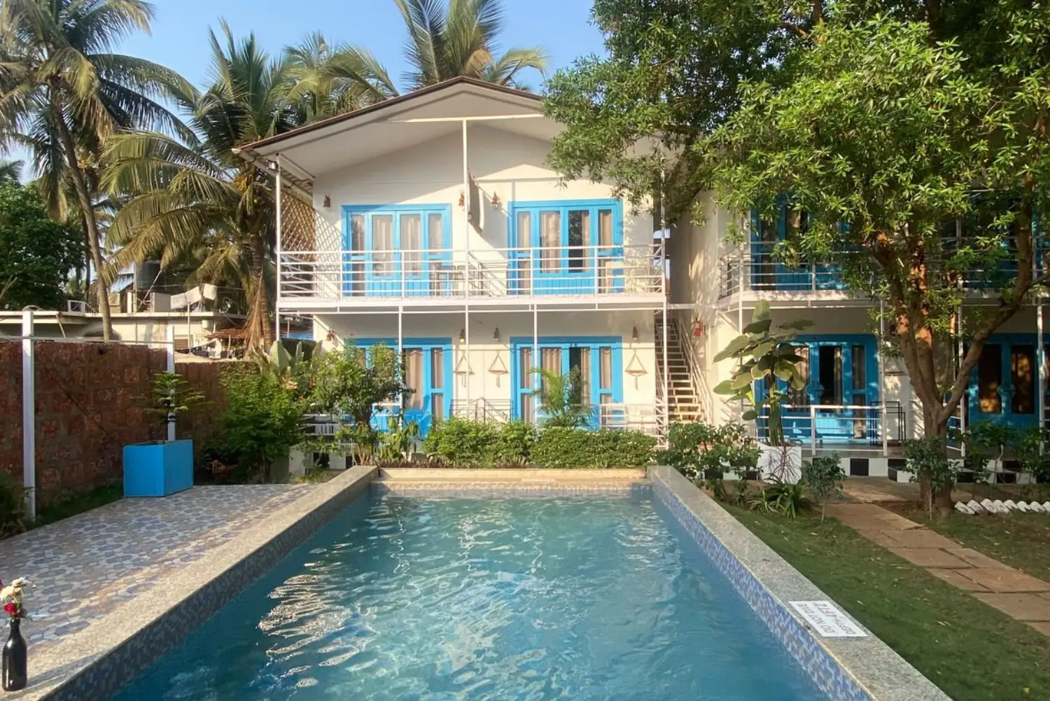 Resort in Morjim with Pool