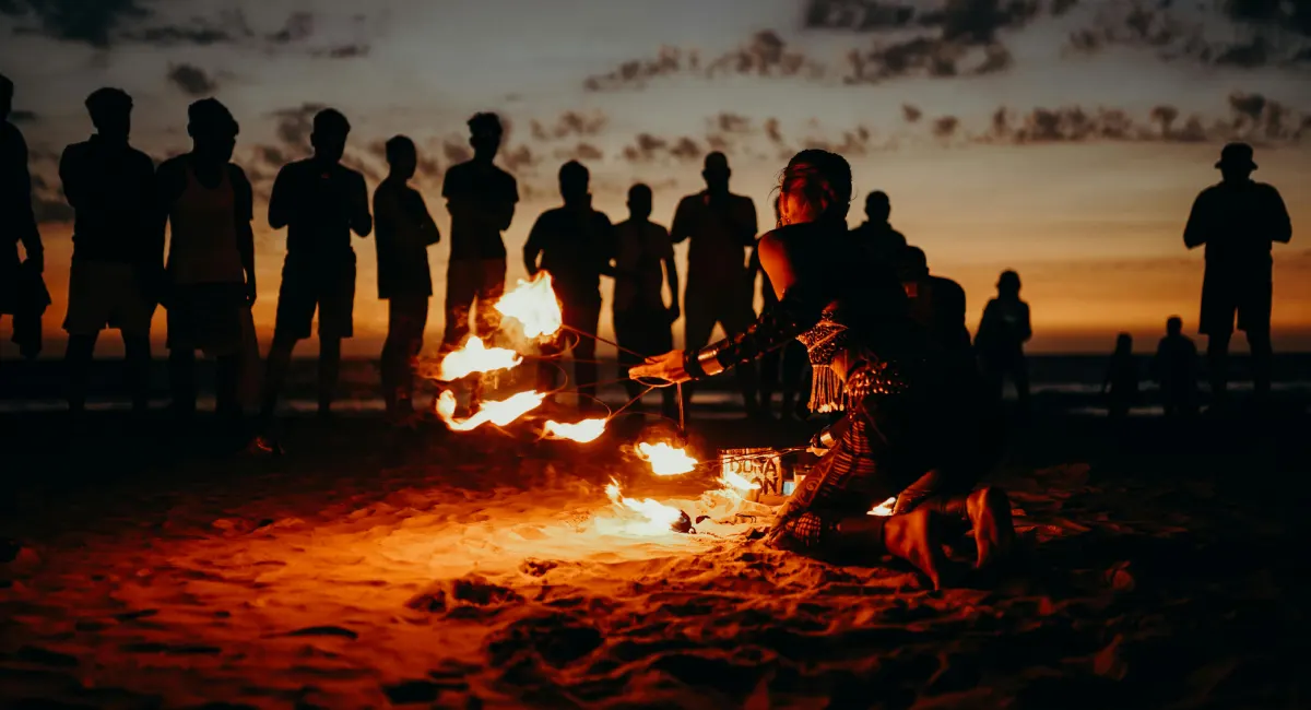 Resort in Morjim with Nightlife